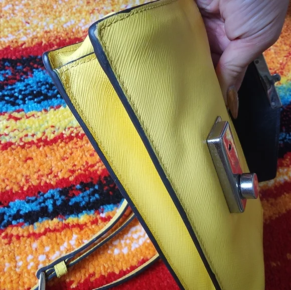 Authentic Prada Saffiano Top Handle Bag Or Crossbody Bag - Picture 10 of 16